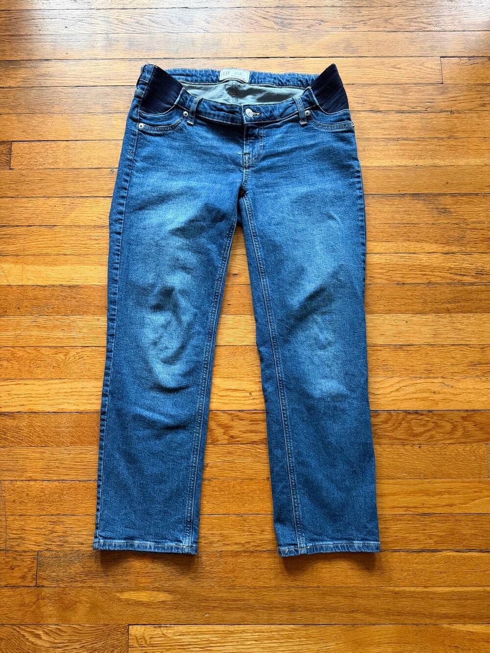 GAP Maternity Crop Jeans sz 4R/27 (expands to 32")